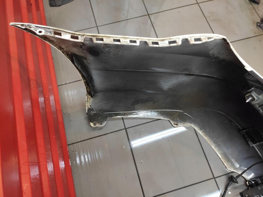 Mercedes c-klasa w204 рестайлинг  бампер задний  цвет c149 задний pdc комплект  оригинал с Разборки