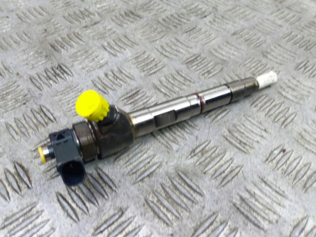 фото №1, Seat leon iii 1.6 tdi форсунка 04l130277ad