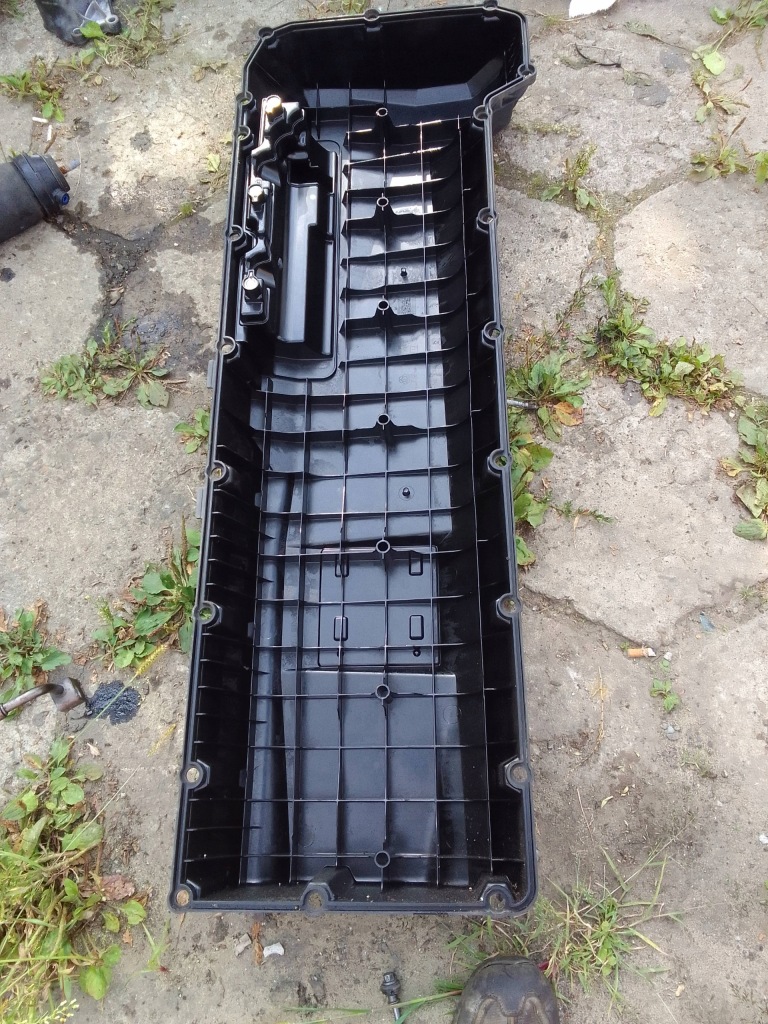 фото №3, Крышка клапанов головки renault gama t dti 11 460