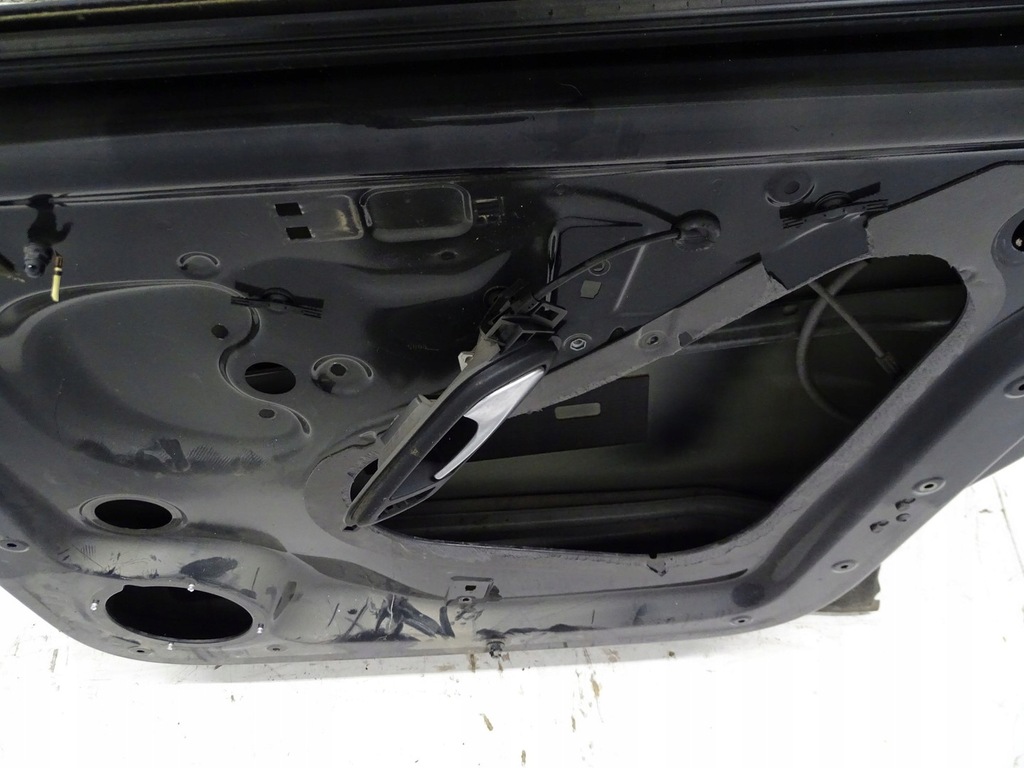 фото №10, Дверь правый перед правое передние vw amarok i 2h lc9x