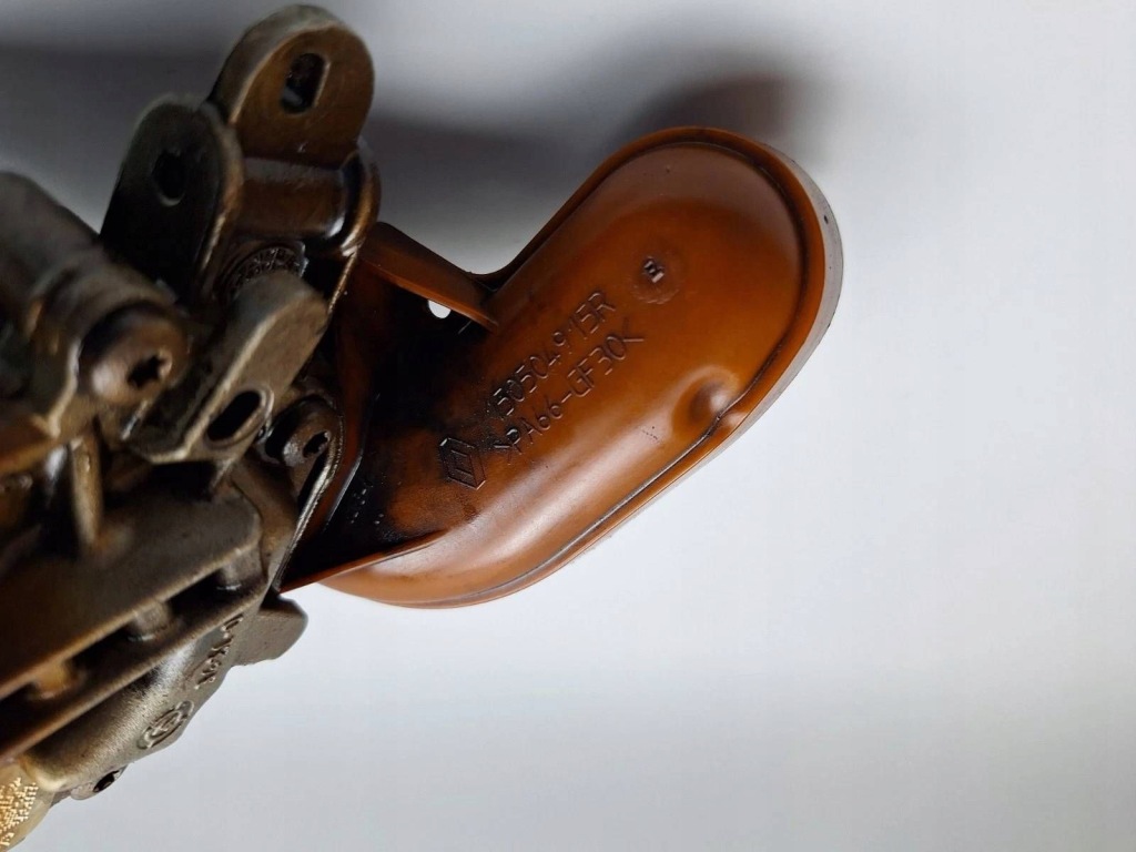 фото №13, Nissan juke i f15 2017 насос масляна