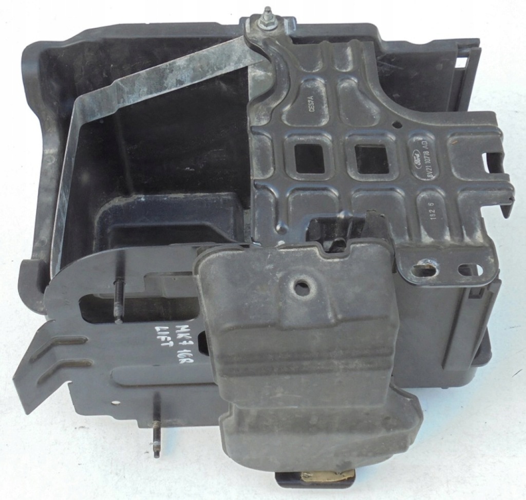 фото №1, Ford fiesta mk7 lift 16 1.0 корпус акумулятор