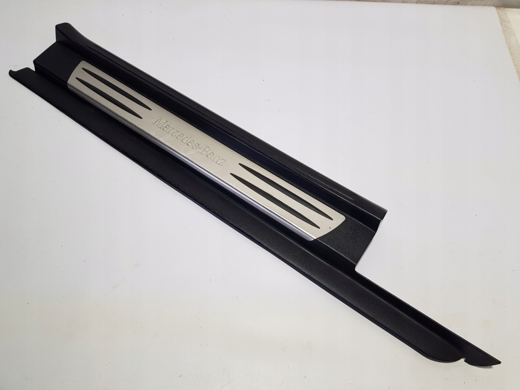 фото №1, Молдинг порог dekor накладка правая mercedes slk r171 w171