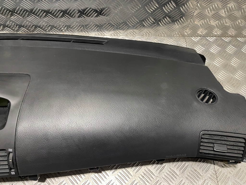 фото №9, Консоль панель приладів pulpit подушка подушка безпеки toyota avensis t25