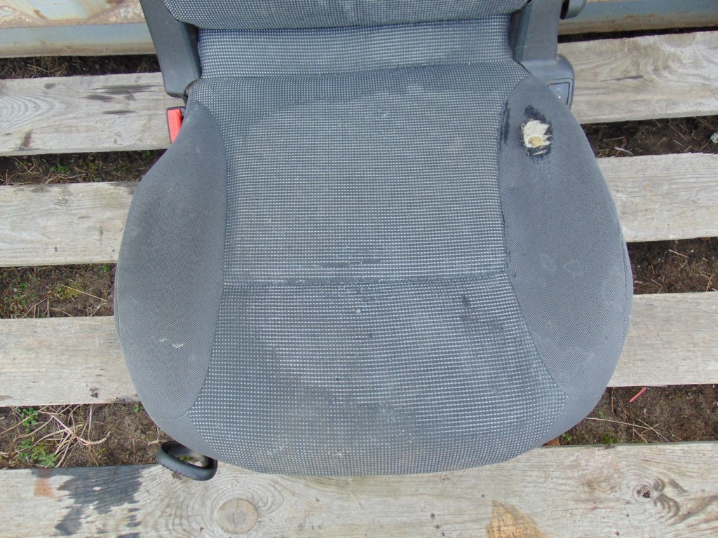 фото №11, Сидіння лівий перед водія berlingo partner iii 2008- підігріваємий europa