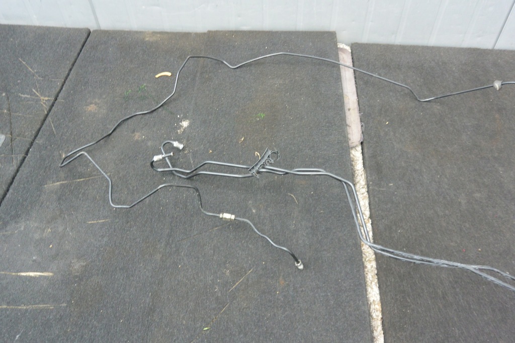 фото №6, Провода трубки тормозные перед kpl audi q7 4l eu