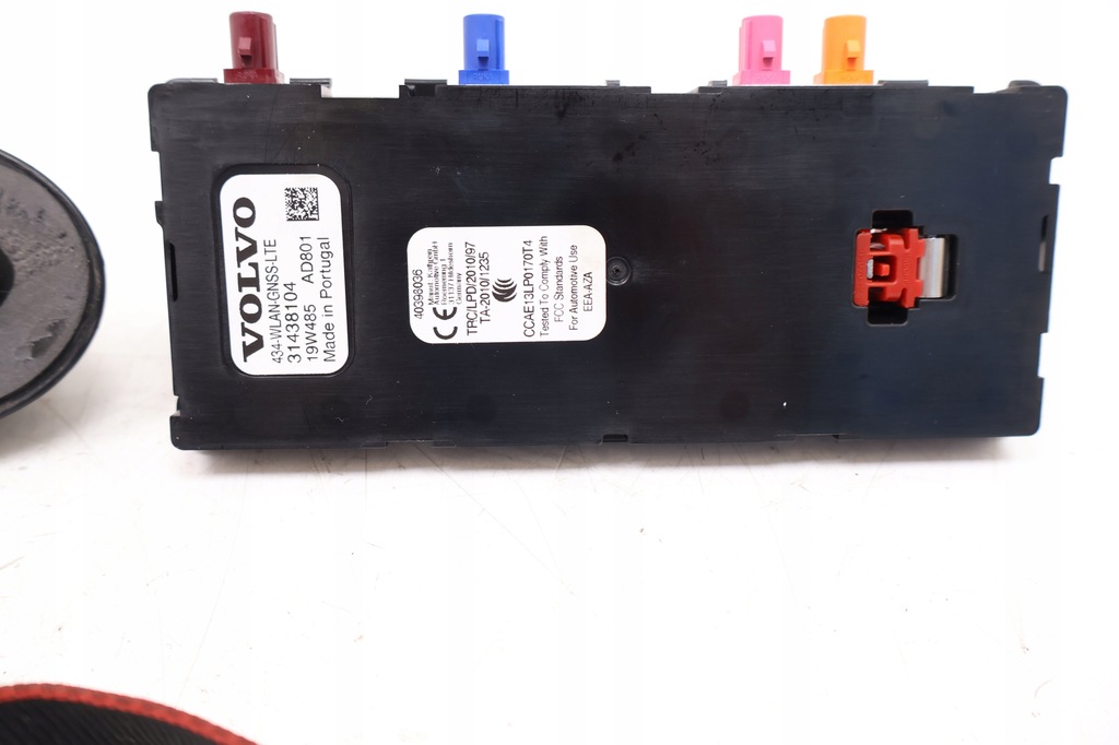 фото №7, Volvo xc40 плавник антенна кровельная 019 31438104, 39826430