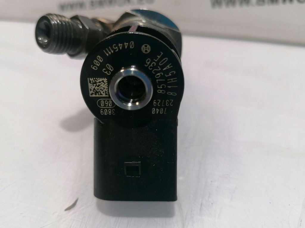 Купить Bmw f40 f44 f45 g01 g20 g23 g30 b47d форсунки молдинг 8579240 8579236