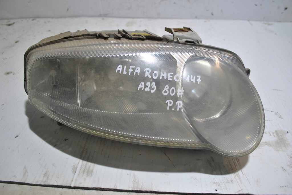 фото №1, Лампа передняя alfa romeo 147 правый перед