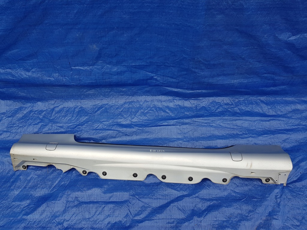 фото №1, Mercedes-benz оригинальный номер a2306980154 молдинг порог