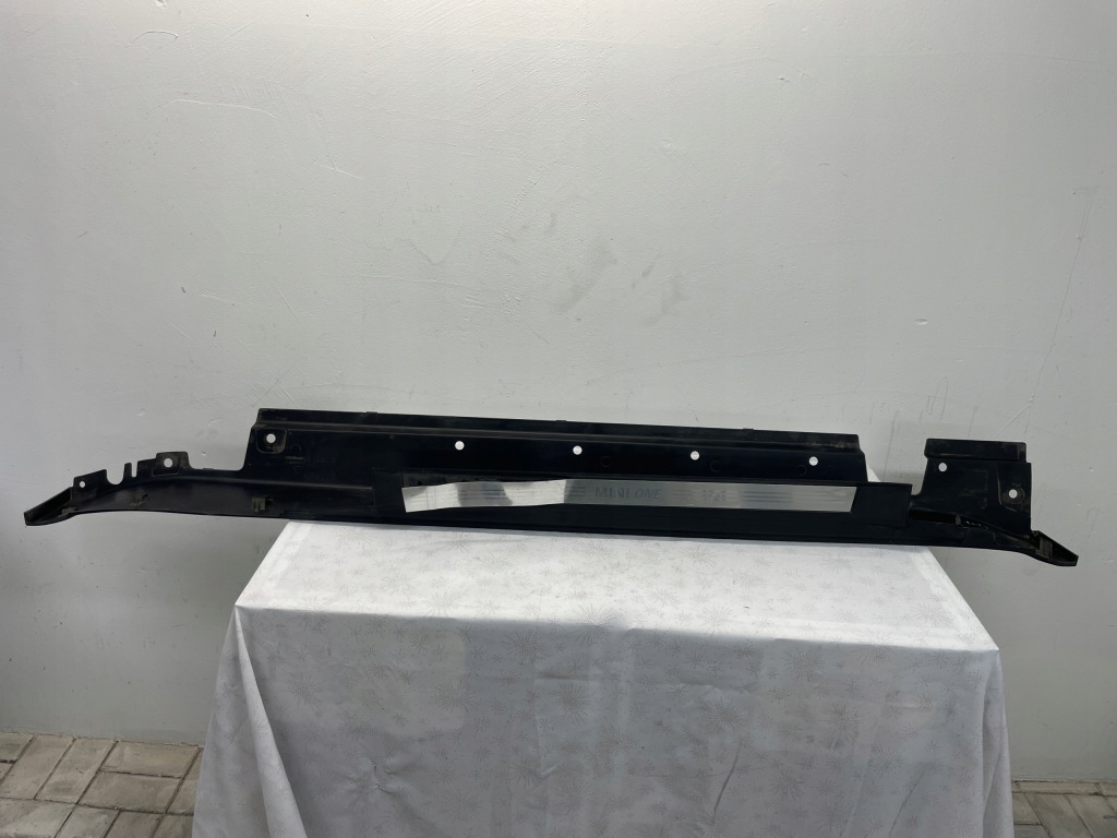 Mini cooper r50 молдинг поріг правий накладка поріг Ціна