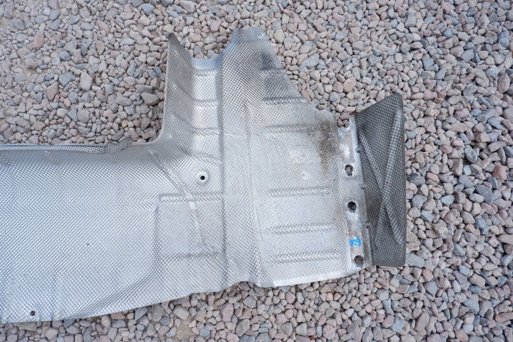 Bmw m3 e46 защита тепловая 2494848 Недорого