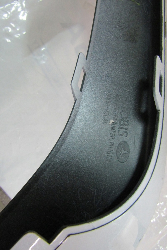 фото №14, Молдинг бампера перед права kia sportage 5 v 21-