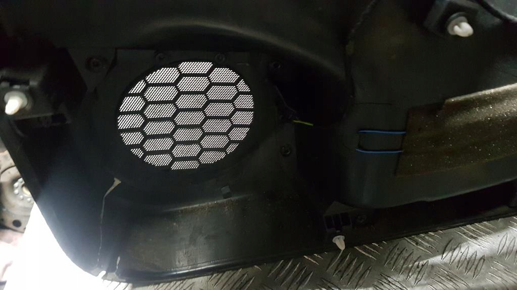 фото №15, Citroen c4 i picasso обшивка двері оббивка лівий перед велюр