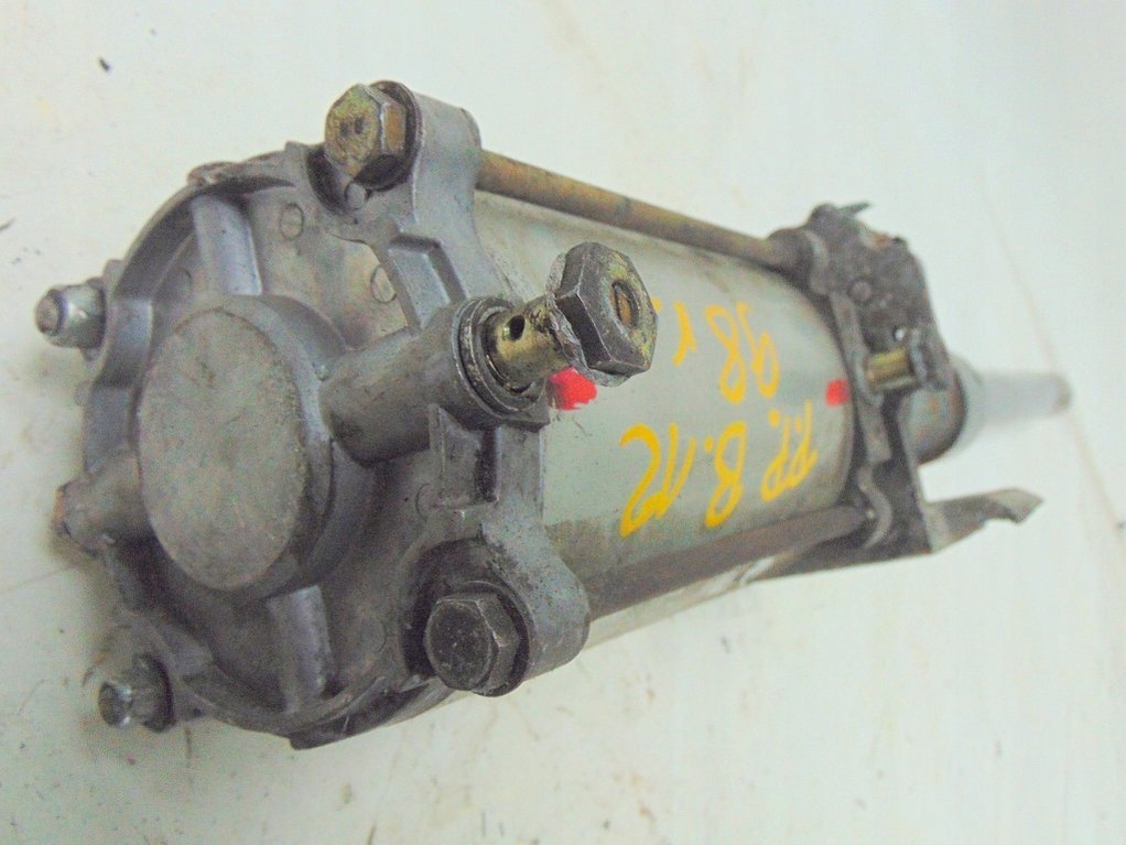 Volvo b12 irizar 98r привід двері перед 101102d0 в Україні