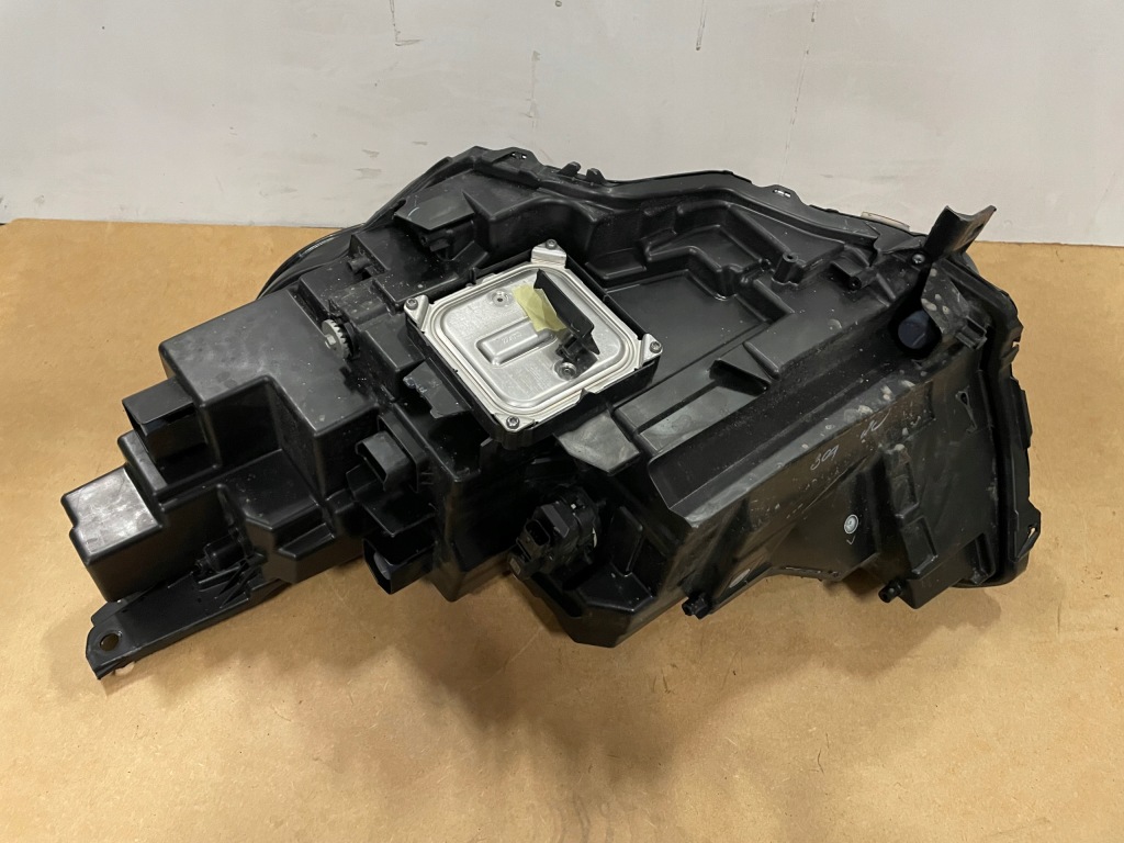 Renault kangoo 3 3 iv 4 21- фара правый  перед full led правый 260103264r Оригинал