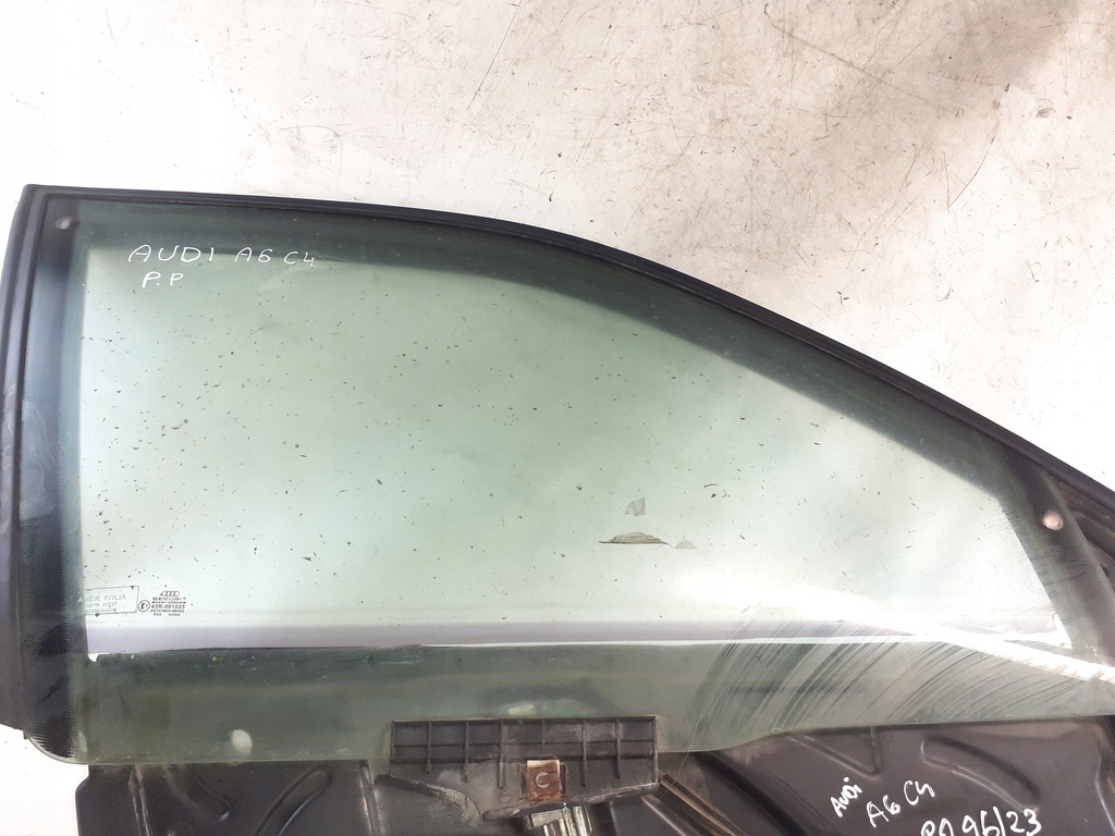 фото №4, Підйомник скло рамка правий перед audi a6 c4