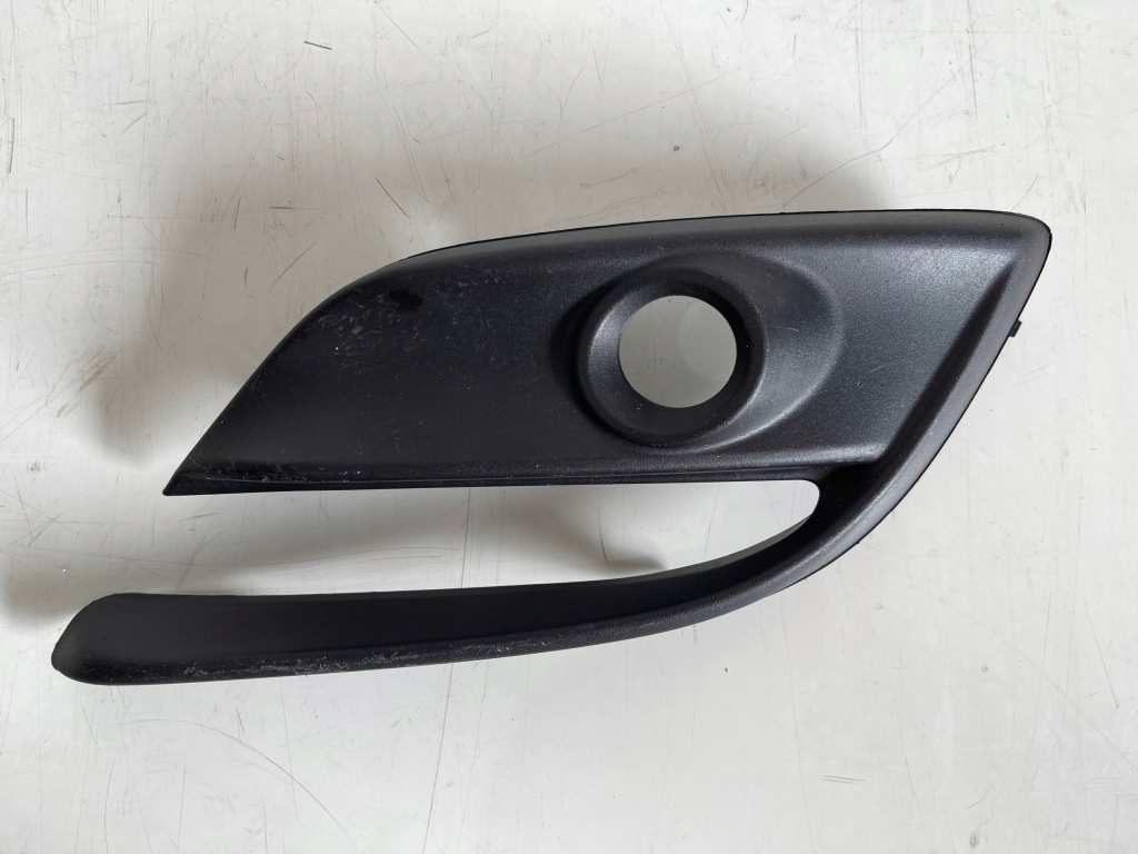 Купить Mazda 3 iii решётка заглушка бампера правый перед bajc50c11