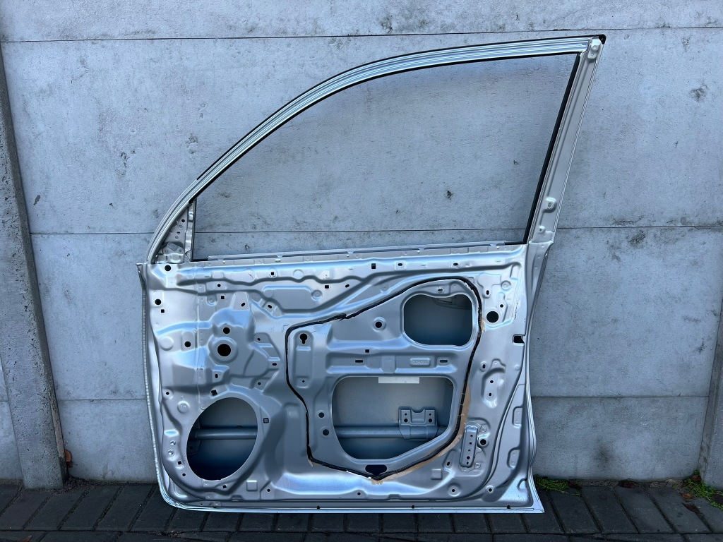 Дверь toyota land cruiser 150 j150 перед правый передние правое Доставка