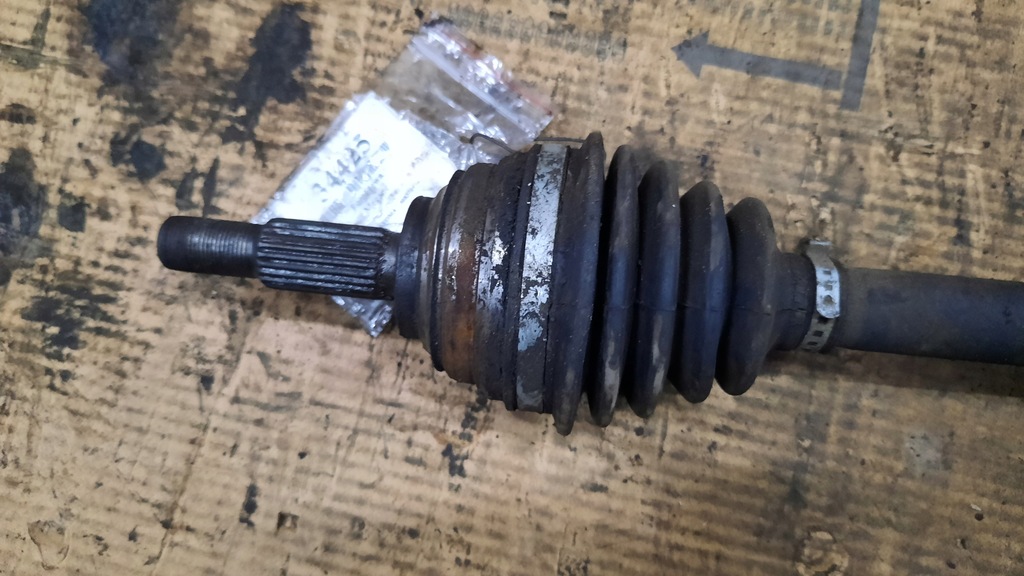 фото №2, Приводной вал левая renault megane ii 1.5 dci 04r