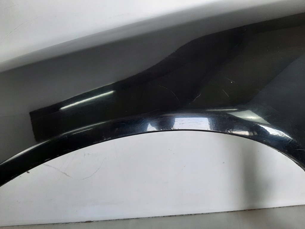 Audi a4 b5 универсал 97r крыло  левое  перед kod ly9b Доставка