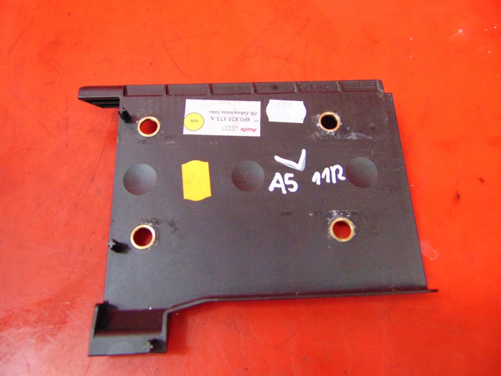 фото №1, Audi a5 8t 8f cabrio напрямна дах ліва