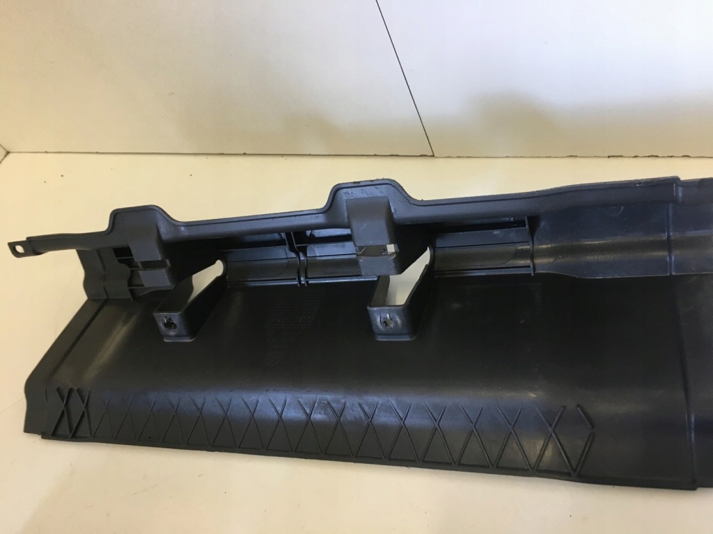 фото №16, Защита сиденье vw touran ii 2010- 1t0857186b