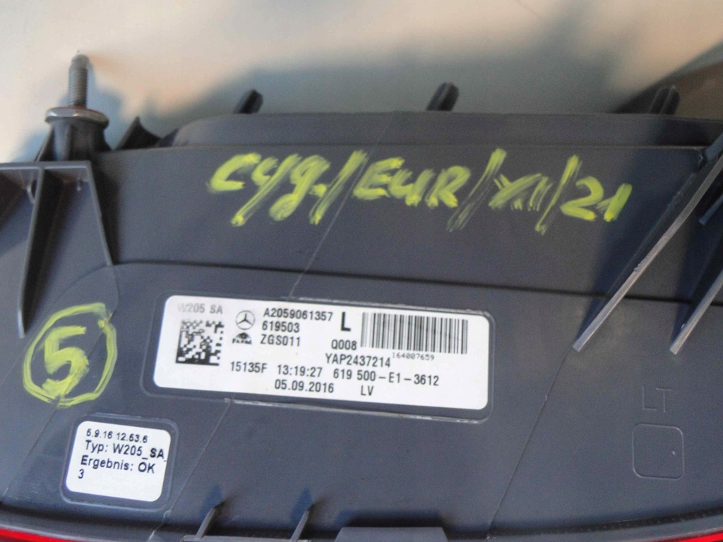 фото №9, Mercedes c klasa w205 205 limu лампа задняя левая