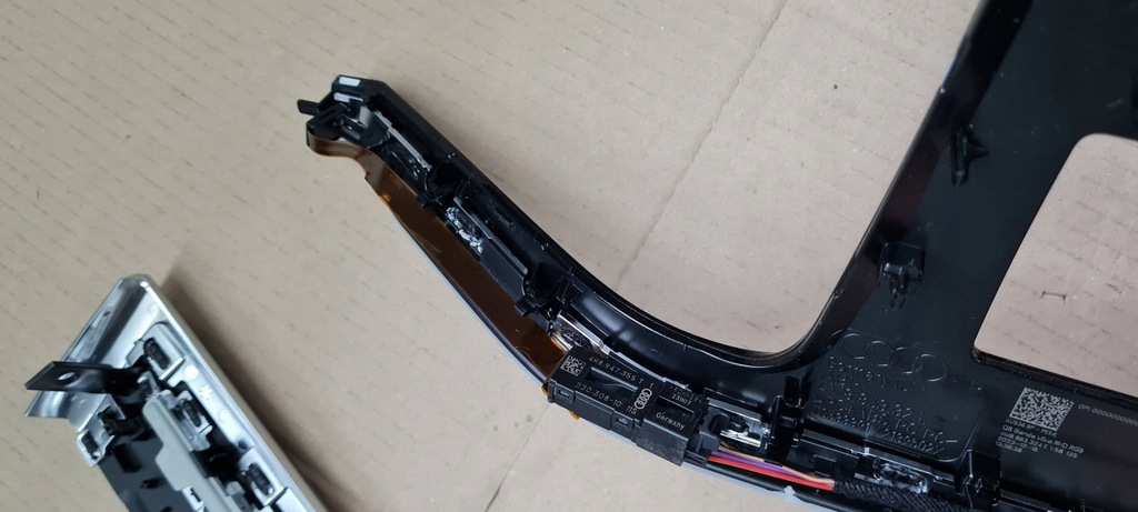 фото №14, Sq8 4m rsq8 q8 молдинг декоративная dekor дверь консоли anglik piano 4m8857720j