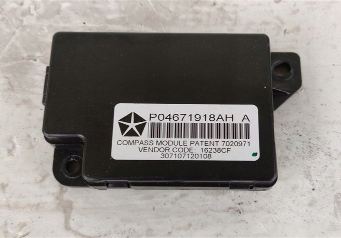 фото №1, Модуль блок управления бортовой компьютер jeep compass i 06-16r lift p04671918ah