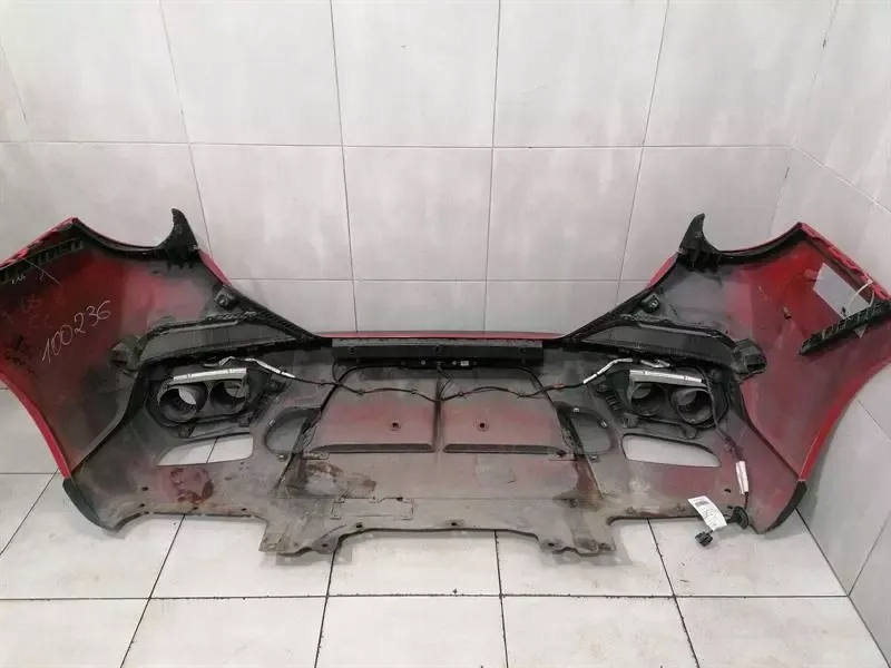 Бампер задний ferrari portofino f164 985837879 бампер задний Оригинал