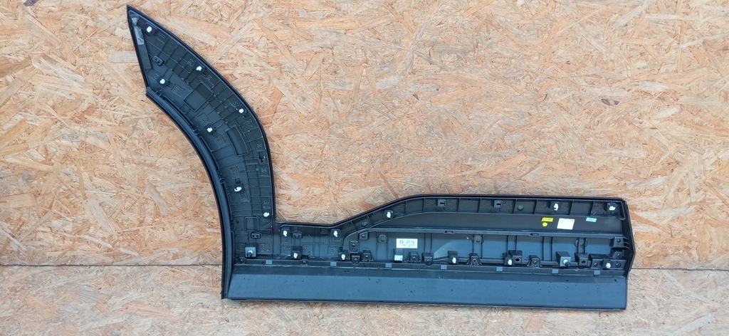 фото №9, Kia ev9 mv gt-line 23- молдинг накладка дверь левый задняя 87733-do300