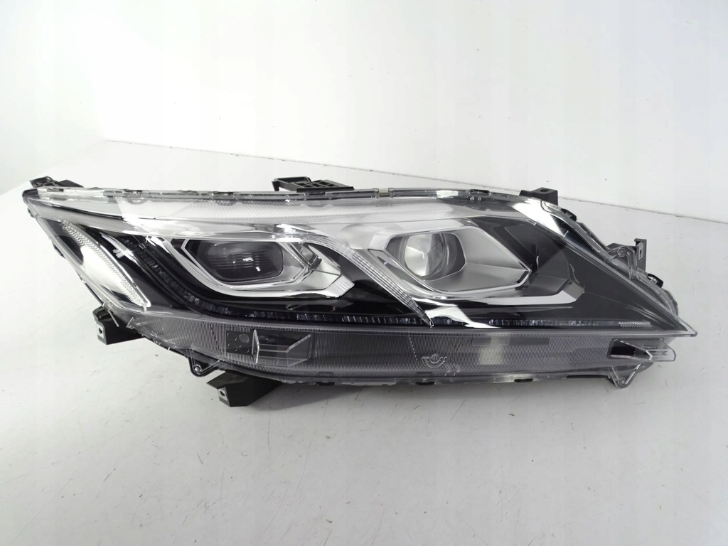 фото №1, Лампа перед передняя правая eclipse cross full led