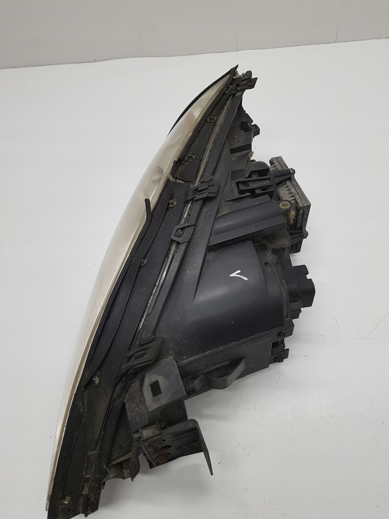 фото №7, Лампа правая передняя ford mondeo mk3 0301174272