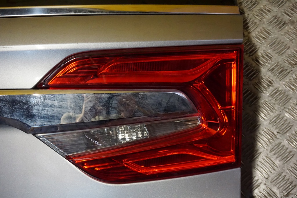 фото №12, Honda odyssey 2018 - 2024 кришка багажника багажника скло спойлер лампа задня usa