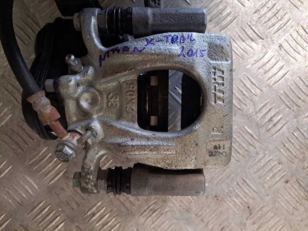 фото №5, Nissan x-trail t32 супорт гальмівний правий задня