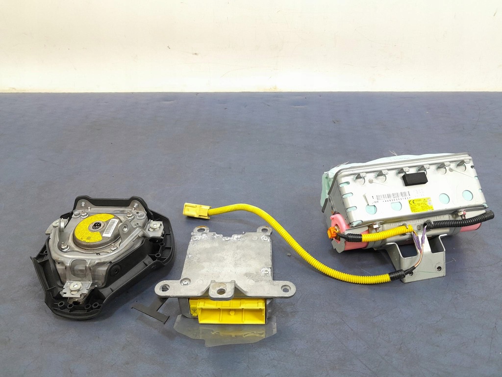 фото №13, Subaru outback iii lift приборная панель приборная подушки безопасности