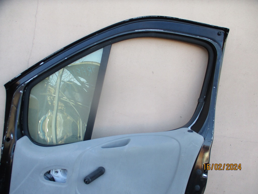 фото №7, Дверь передние правое перед передние trafic ii vivaro a primastar