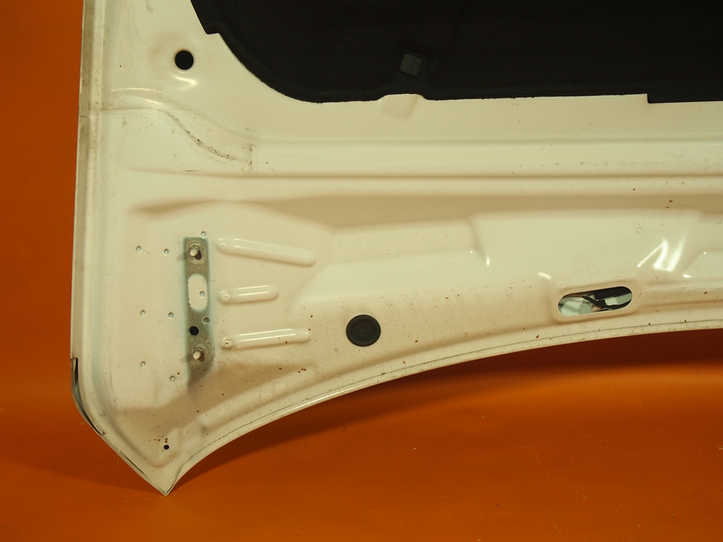 Audi q5 8r fl капот кришка двигуна накладка ly9c 8r0823029h Оригінал