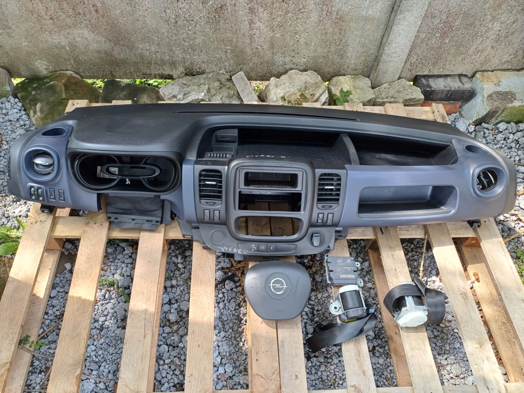фото №1, Opel vivaro b renault trafic iii консоль приборная панель приборная ремни датчик eu