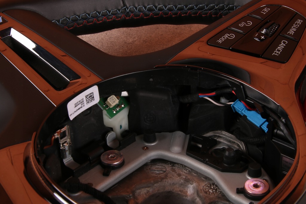 фото №16, Bmw x5m f95 x6m f96 lci xm g09 повітропровід m-pakiet підігрів пелюстки перемикання вібрація