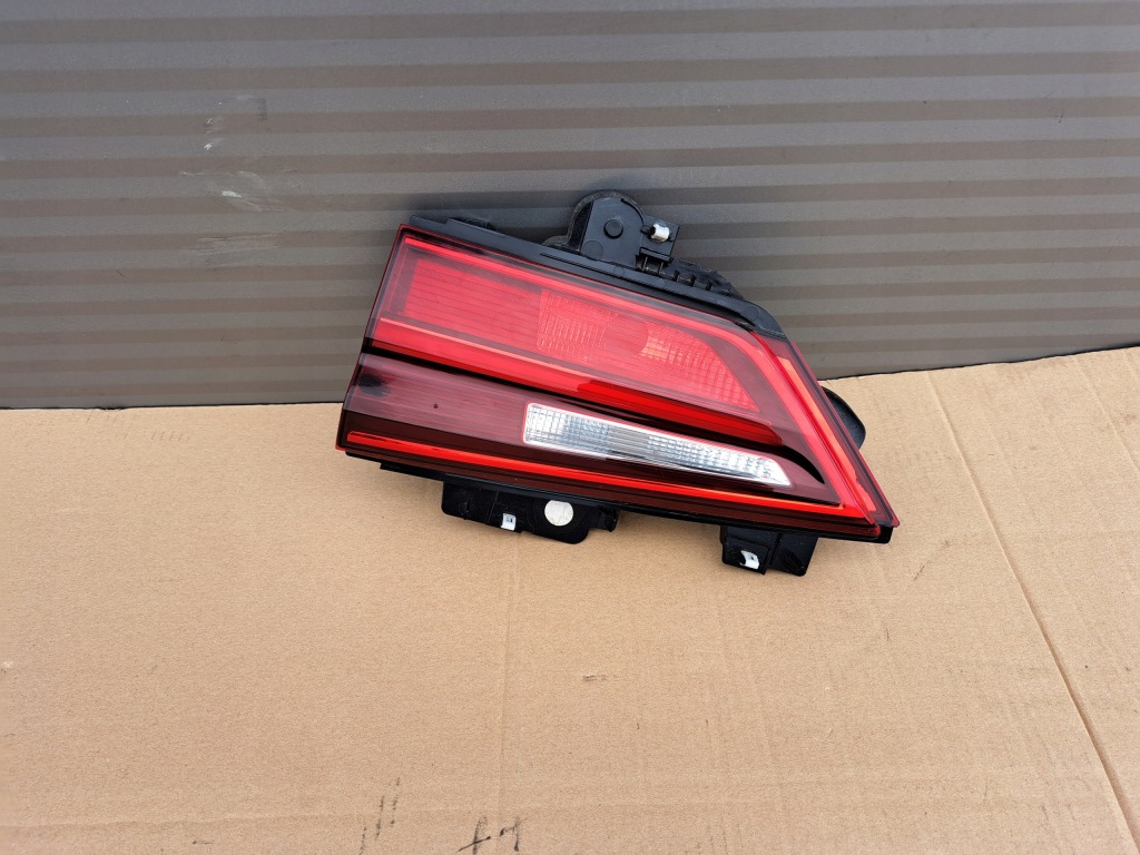 фото №1, Bmw x2 f39 лампа правый задняя правая w крышка