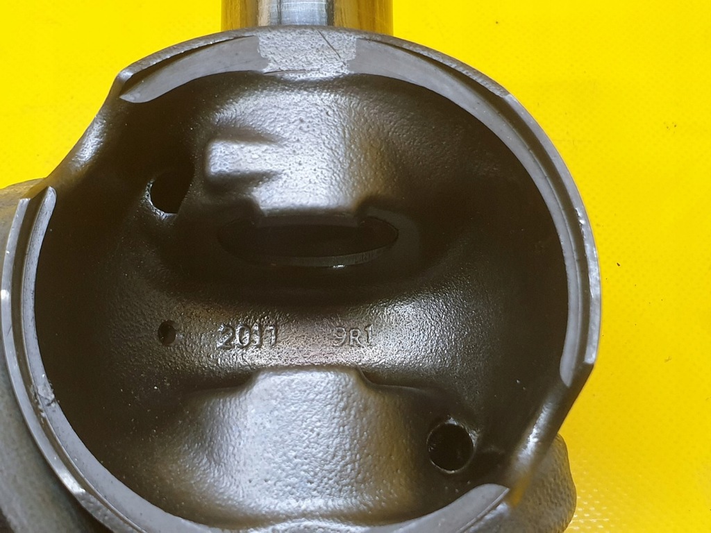 фото №7, Поршень шаровая опора w212 w204 3.0cdi 642850 8370