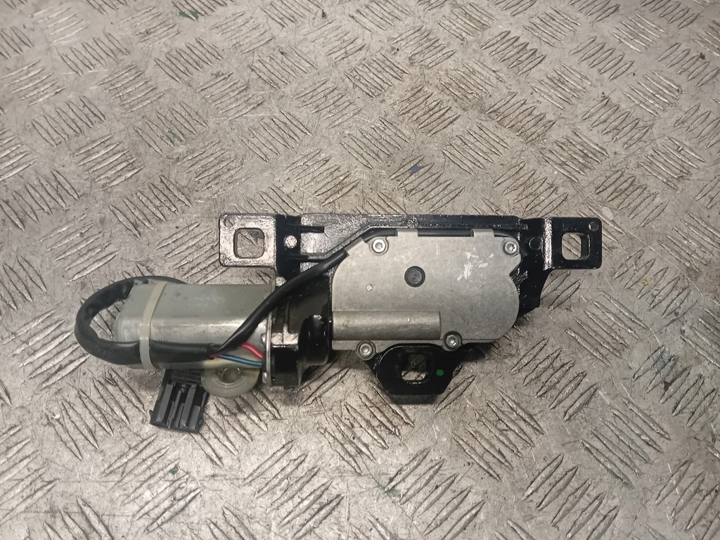 фото №1, Bmw x6 e71 моторчик доводчик кришки