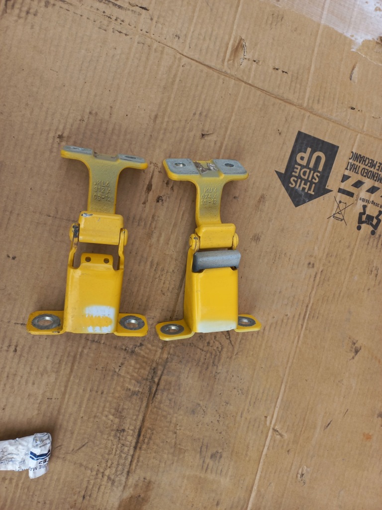 фото №1, Renault kangoo iii петли дверь задняя створка