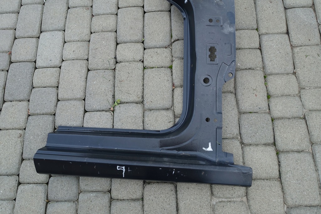 фото №1, Vw up citigo 3d порог правый блок двигателя