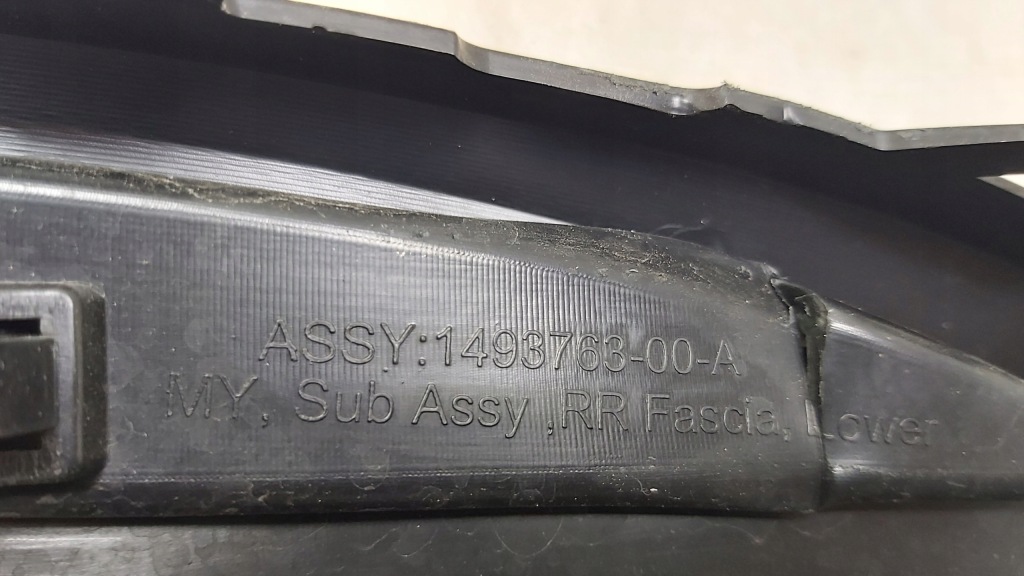 фото №9, Накладка бампера задня tesla model y 1493763-00-a