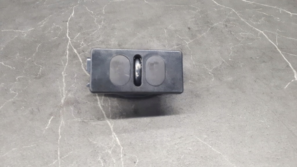 фото №1, Засувка кришки багажника citroen c6