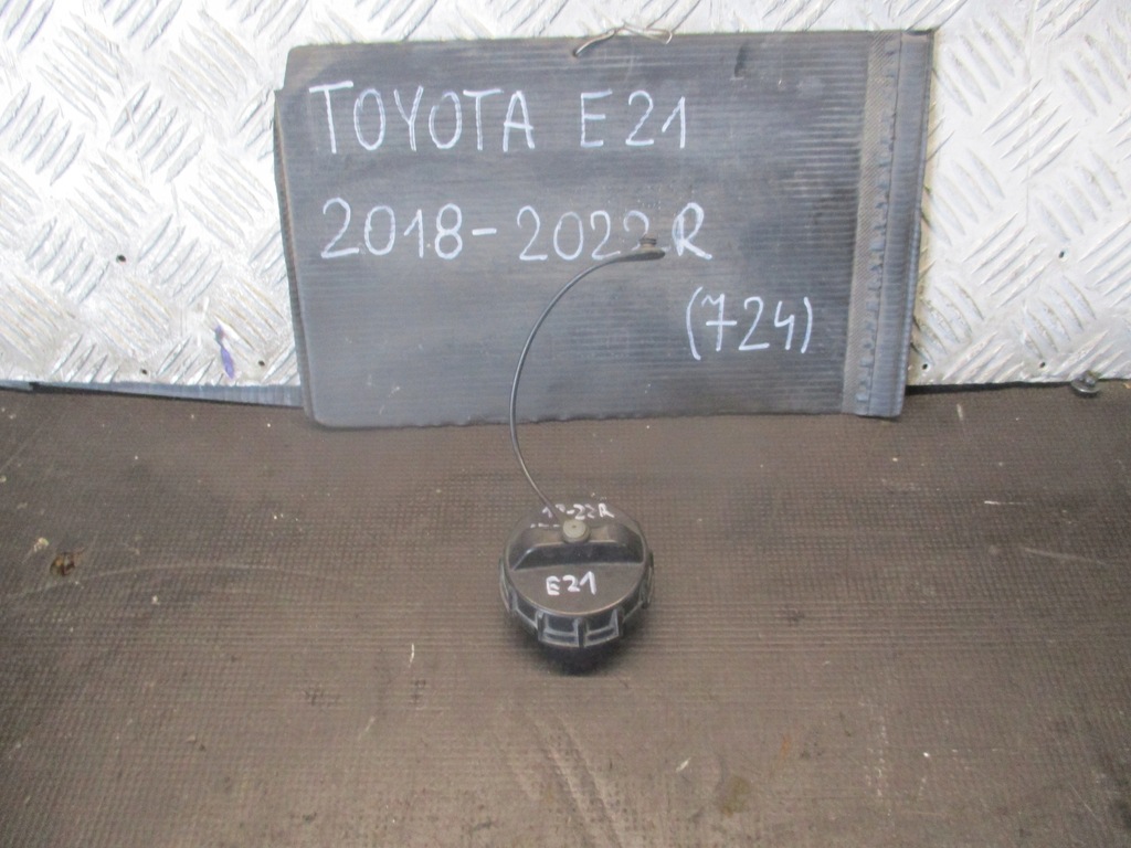 фото №1, Кришка заливної пального toyota corolla e21 1.8 b hybrid 18-22 r.
