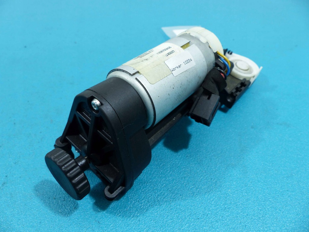 Моторчик windshot mercedes e w207 a207 c207 Недорого